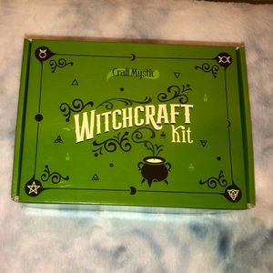Witchcraft Kit: 12 candles 12 different kinds of herbs 12 mini bottles filled